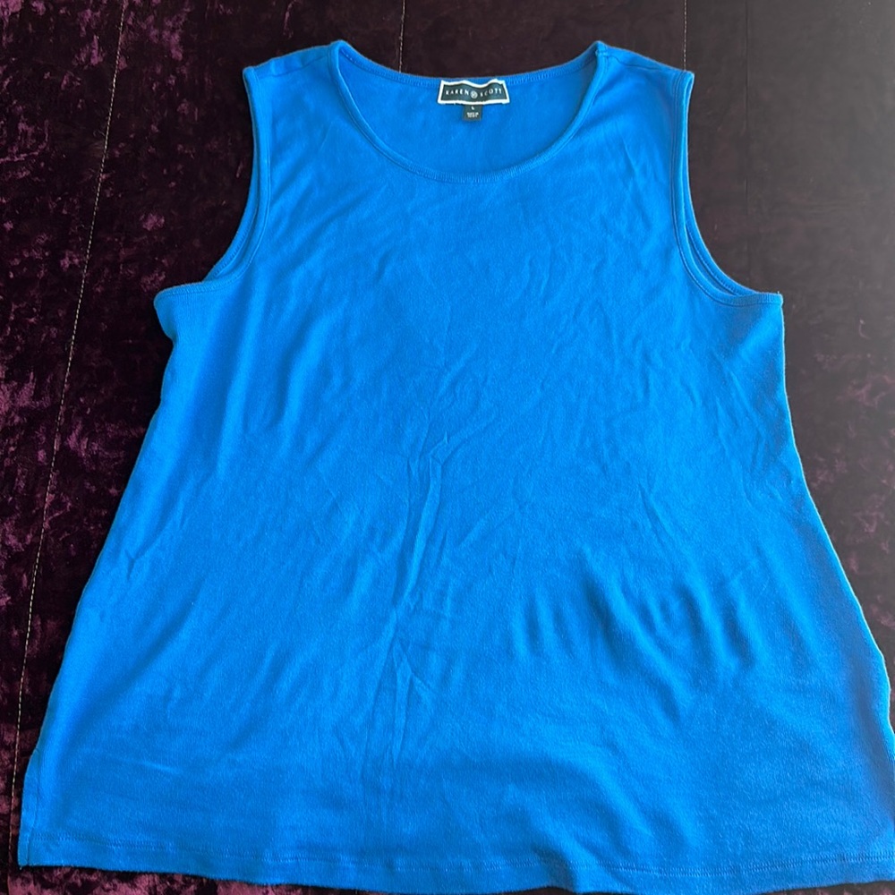 Karen Scott used. Royal blue
